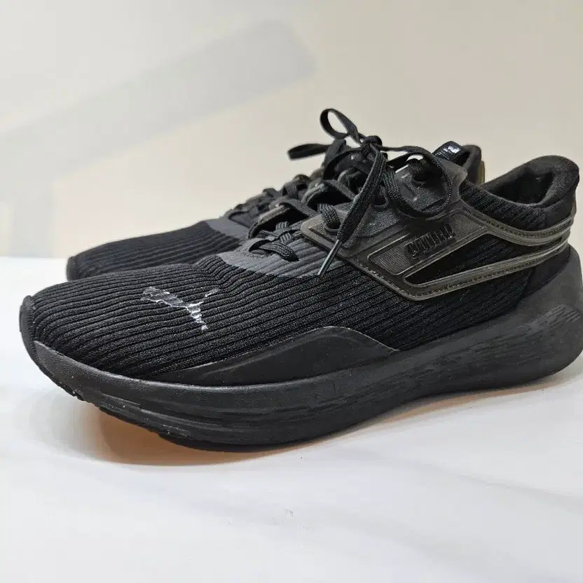 Puma SoftRide Athletic Sneakers 275 Men’s Shoes