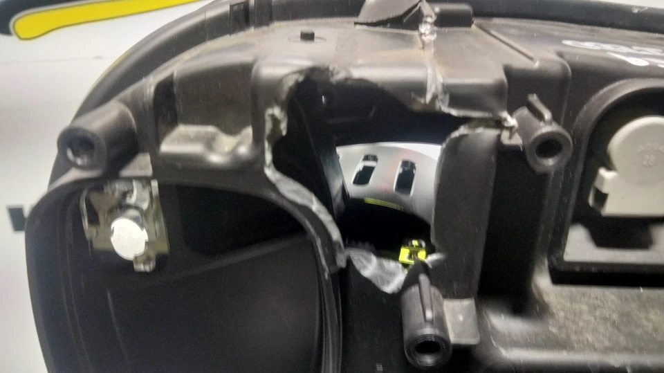 FARO IZQUIERDO / 298081 PARA SMART FORTWO COUPE ELECTRIC DRIVE / EQ USHUAIA EDIT - Imagen 3 de 4