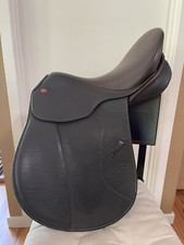 Courbette English Saddle 17.5 Two-toned Brown...