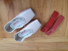 Merlet Lisa pointe shoes size 15C HV with hard and medium interchangeable shanks