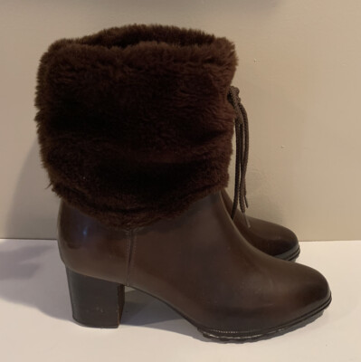 Moulded Construction VINTAGE Women's Boots Fleece Size 8 Made In USA