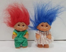 2 x VINTAGE THOMAS DAM TROLL - RED HAIR / GREEN DUNGAREES - BLUE HAIR / DRESS