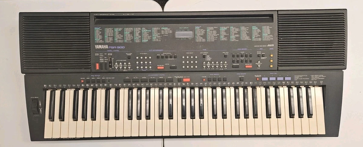 Yamaha PSR-500 Keyboard with Case, Stand and AC Power Adapter In