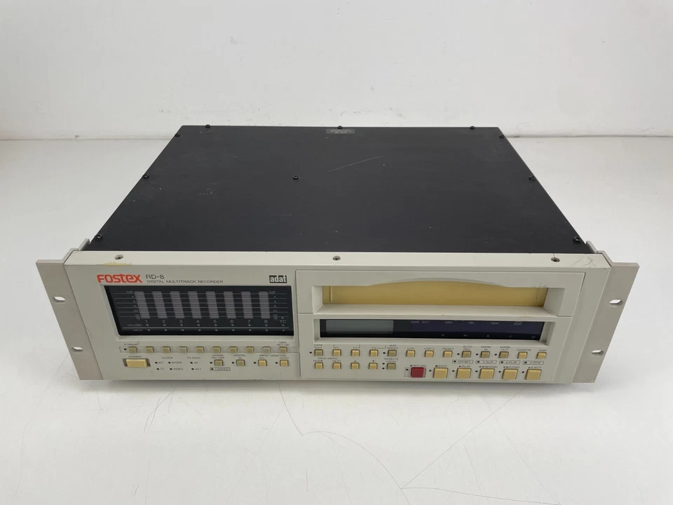 Fostex RD-8 ADAT 8-Track Digital Recorder – With Manual & 2 NOS ADAT's - Image 3 of 4