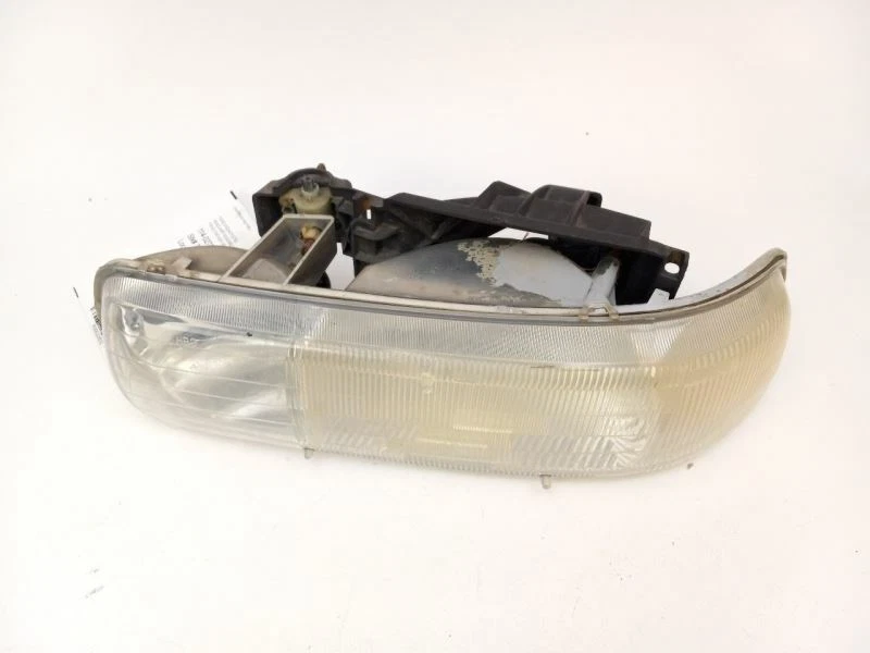 Faro conductor Chevrolet Suburban 2000-2006 Foto 4 de 4