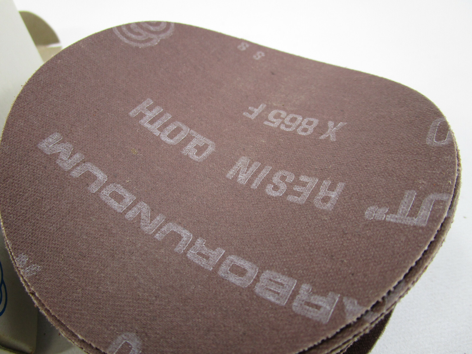 CARBORUNDUM FASTCUT RESIN CLOTH SANDING 60 Discs 41/2 x 0 a80 x865f