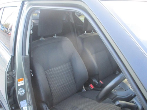 2022 Suzuki Ignis 1.2 Dualjet MHEV SZ5 Hatchback 5dr Petrol Hybrid CVT Euro 6 (s - Picture 11 of 20