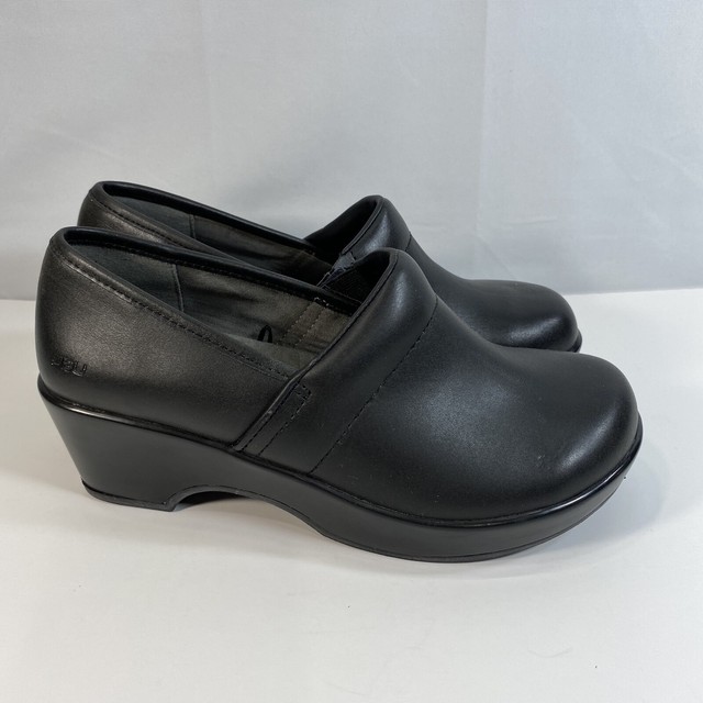 mens shoes clearance