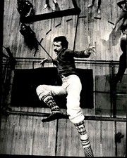 LG987 1978 Original Greg Gilbert Photo DANCER DONALD PORTEOUS TARZAN DANCE MOVE