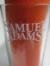 BEER Pint Glass ~ SAMUEL ADAMS Brewery, Boston, Mass. ~ "It's What's Inside"