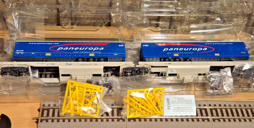 Roco 67395 ,Doppel Taschenwagen der AAE mit 2 Paneuropa Trailer blau , in OVP | Condition: Gebraucht