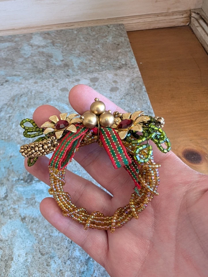 Set 10 Porta Tovaglioli Corona Perline Semi Decorazione Tavola Natale Vacanze - Immagine 4 di 4