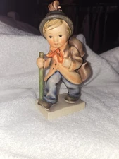 Goebel M.I.  Hummel Figurine #89/1 "Little Cellist" TMK3 5.5 W. Germany