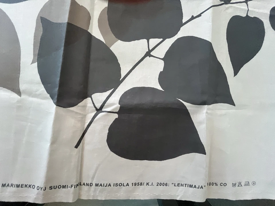MARIMEKKO "Lehtimaja" Fabric Panel 34"w x 57"l, Vintage Repro, Wall Panel/Crafts - Image 4 of 4