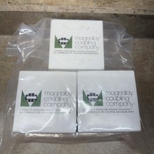 Lot Of 3 Magnaloy coupling company M40011210 Hubs 1-3/8x5/16 W/clamp 400