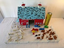 Vintage Ohio Art Rolling Acres Farm Tin Barn Silo Animals Tractor Playset Lot