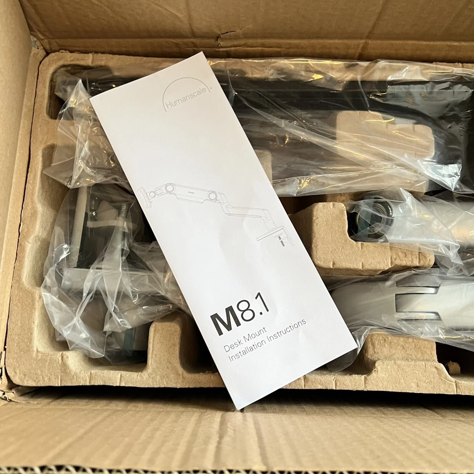 Soporte de abrazadera de escritorio Humanscale M8.1 (UN SOLO BRAZO) caja abierta nueva Foto 3 de 4