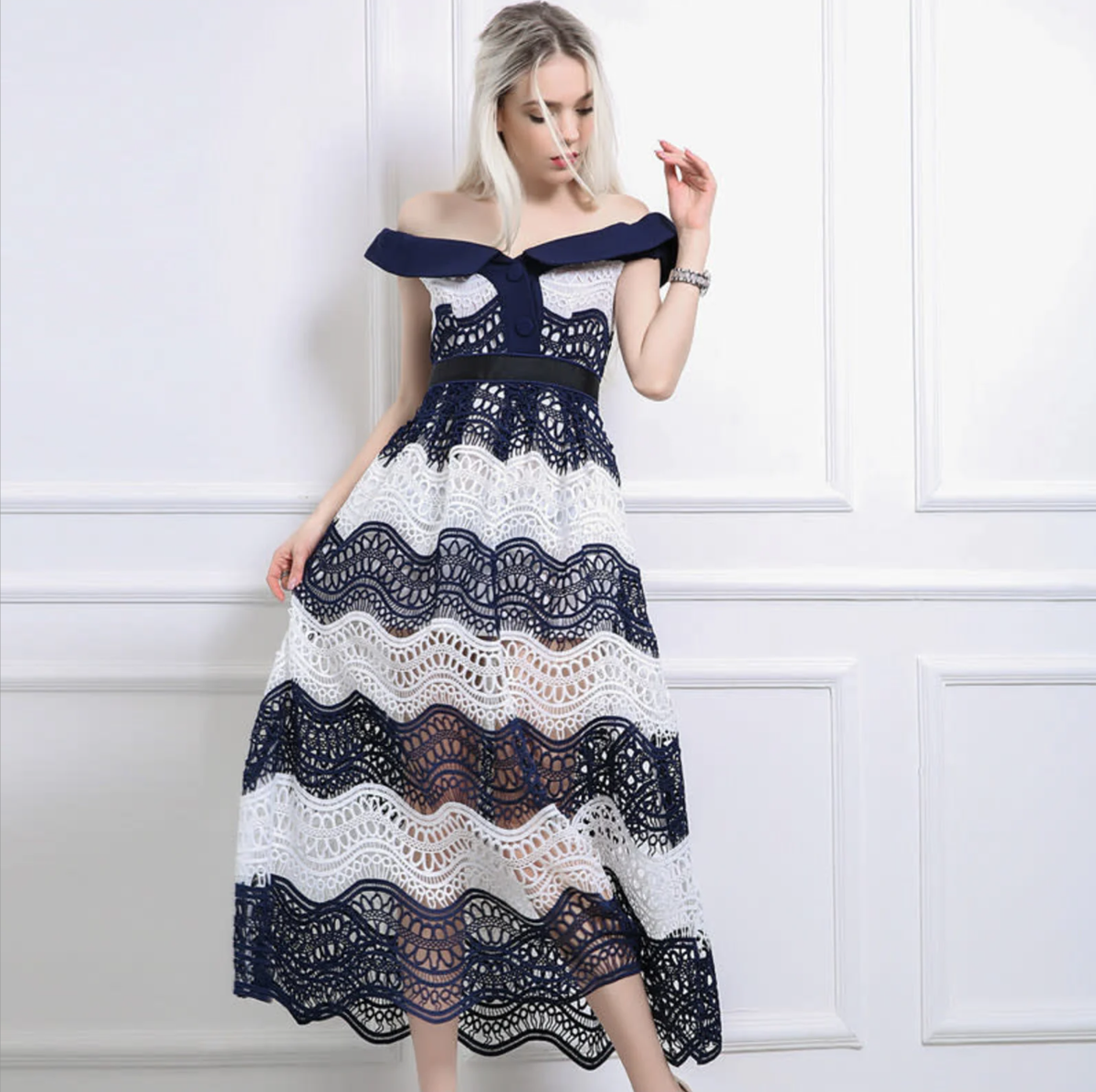 Self-Portrait Off Shoulder Wave Guipure Lace Midi Dress MSRP $550 | eBay Self-Portrait Off Shoulder Wave Guipure Lace Midi Dress MSRP $550 | eBay