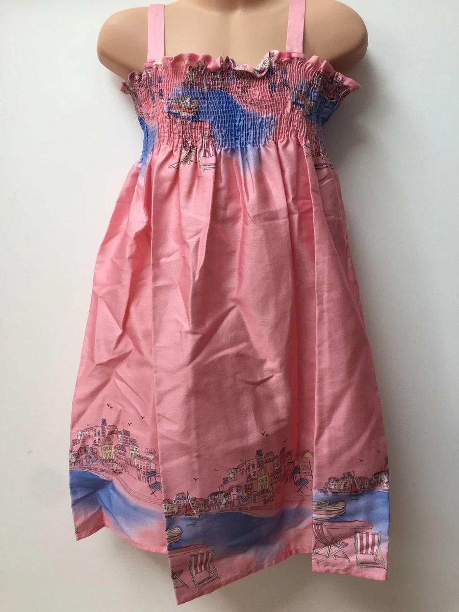 Old frock shop design