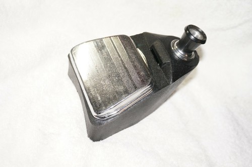 Alfa Romeo 105 SERIES GIULIA SPRINT GT/VELOCE ASHTRAY + HOLDER, USED - Picture 4 of 5