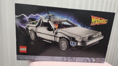 Lego 10300 Back to the Future DeLorean Time Machine New Sealed