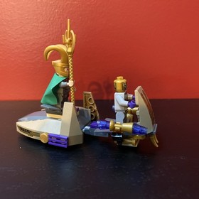 LEGO 6868 Marvel Super superheroes 2012 LOKI CHITAURI THOR CAPTAIN AMERICA ONLY
