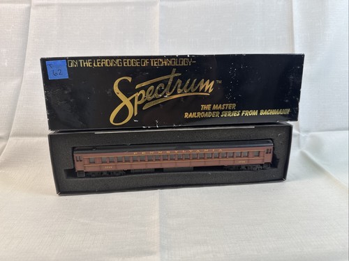 Reisebus PRR #3748 Bachmann Spectrum Art.-Nr. 89243 | Zustand: New