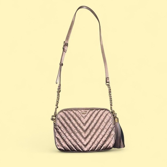 Aldo Metallic Bronze Woven Chevron Crossbody Bag Gold Tone Hardware Tassel NEW