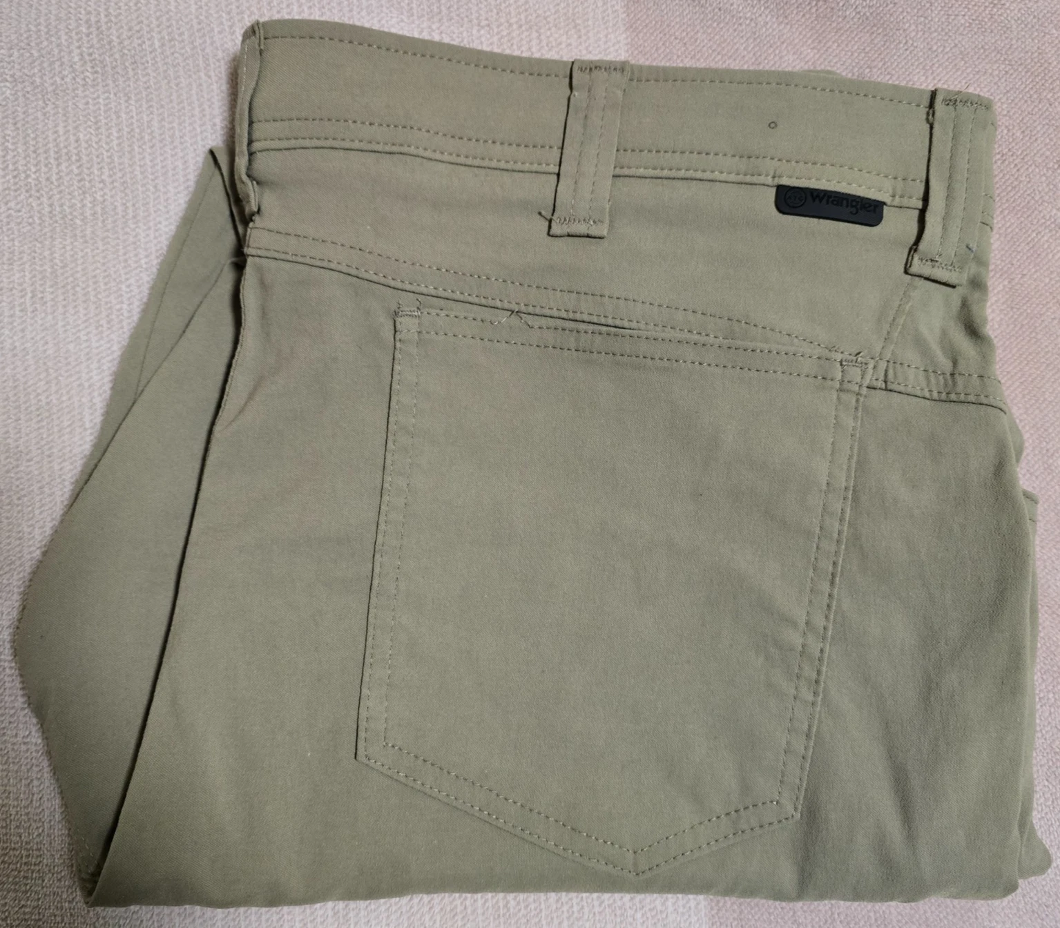 Wrangler All Terrain Gear Mens 40x30 Khaki Hiking Outdoor Pants