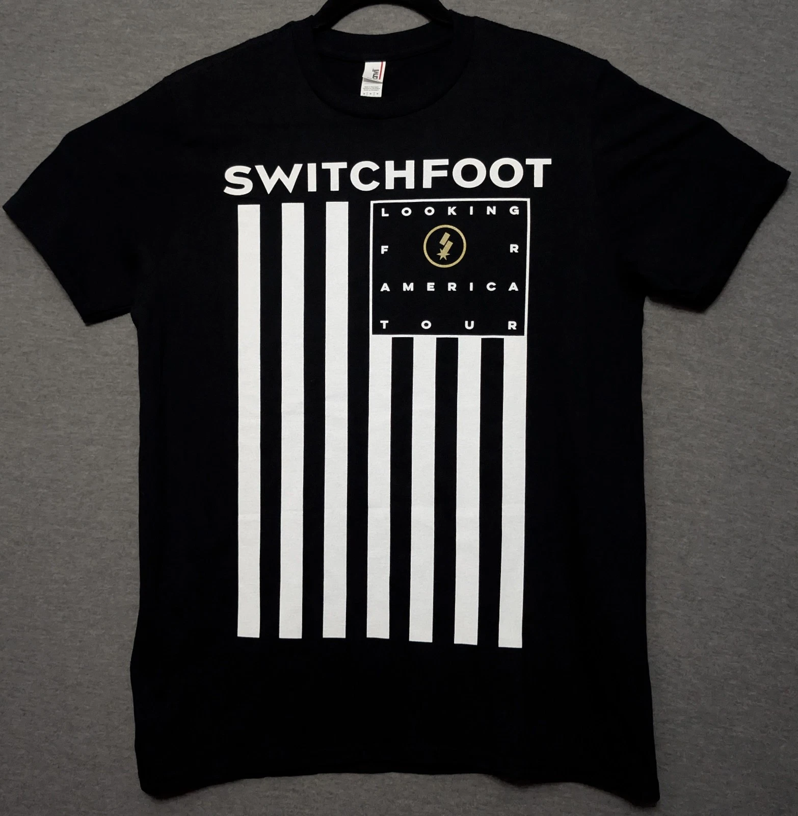 Switchfoot Looking For America Tour Med Black Band Tee Shirt 20" W X 27.5" L
