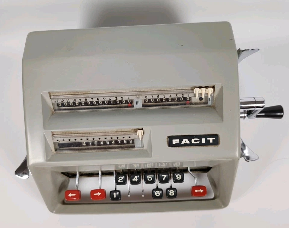 🍀Ancienne machine à calculer FACIT - Photo 2/4