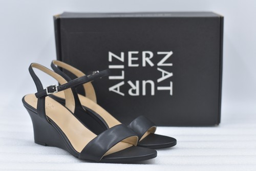 Women's Naturlizer Bristol Wedge Dress Sandals in Black Size 11