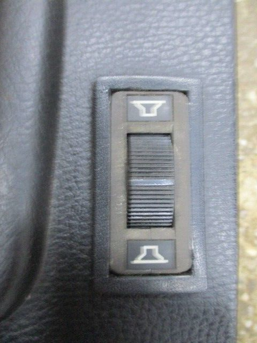 Mercedes 450SLC C107 (only) Center Console Surround Trim BLACK All Switches JPMB - Picture 3 of 11