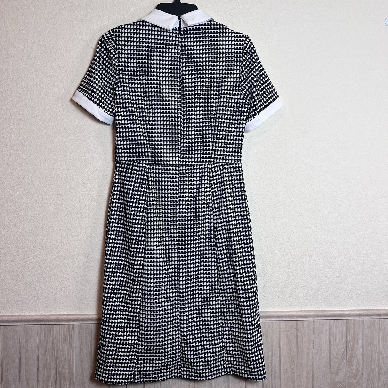 Shelby & Palmer Houndstooth Dress Women’s 8 Short Sleeve Double Breasted Stylish