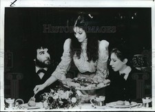 Press Photo Barbra Streisand with co-stars in "Yentl" Movie Scene - syp35511