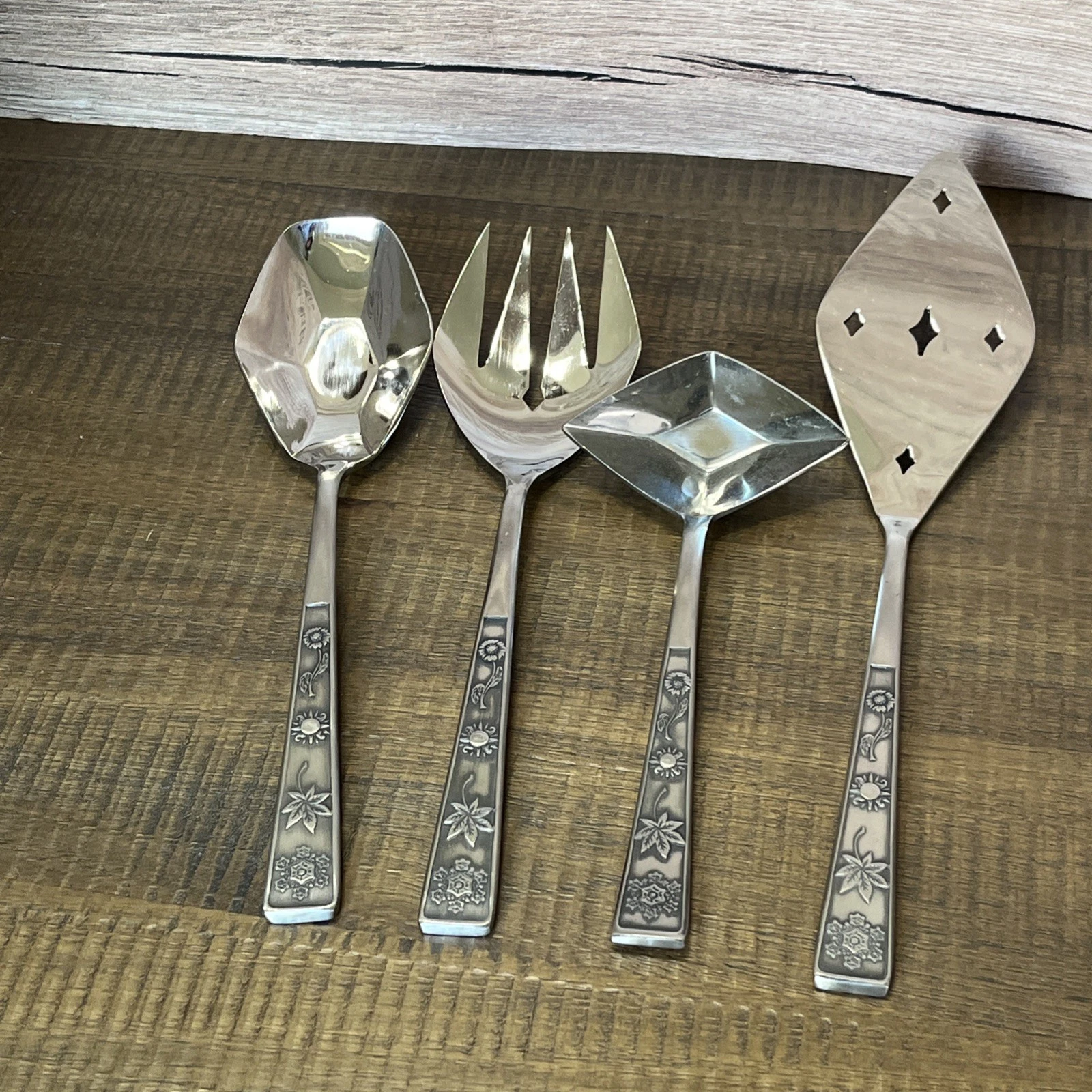 4 pc set serving Vibgyor Stainless Japan FOUR SEASONS Pattern satin