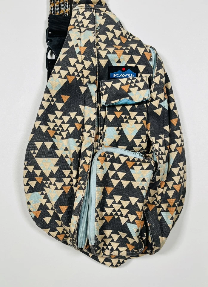 Kavu Rope Bag Sling Backpack Womens Black Blue Gray Triangle Pattern Outdoors - Image 2 of 4