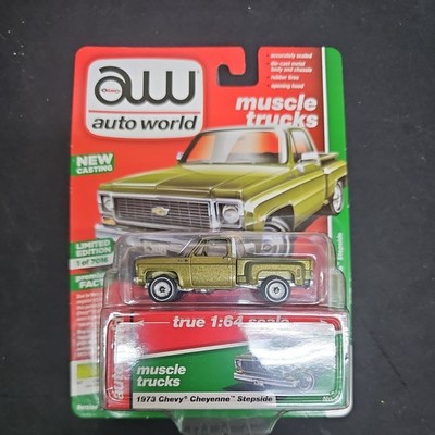 1/64 AUTO WORLD 1973 CHEVROLET CHEYENNE STEPSIDE PICKUP GREEN | New in Box