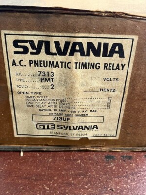 Relais De Temporisation Sylvania 713UP Type PMT - Bobine 120V AC 60Hz, Neuf Pour Applications Industrielles