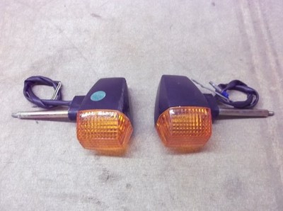 Pair of Used Rear Turn Signals for 1990 Kawasaki ZX600C Ninja | eBay