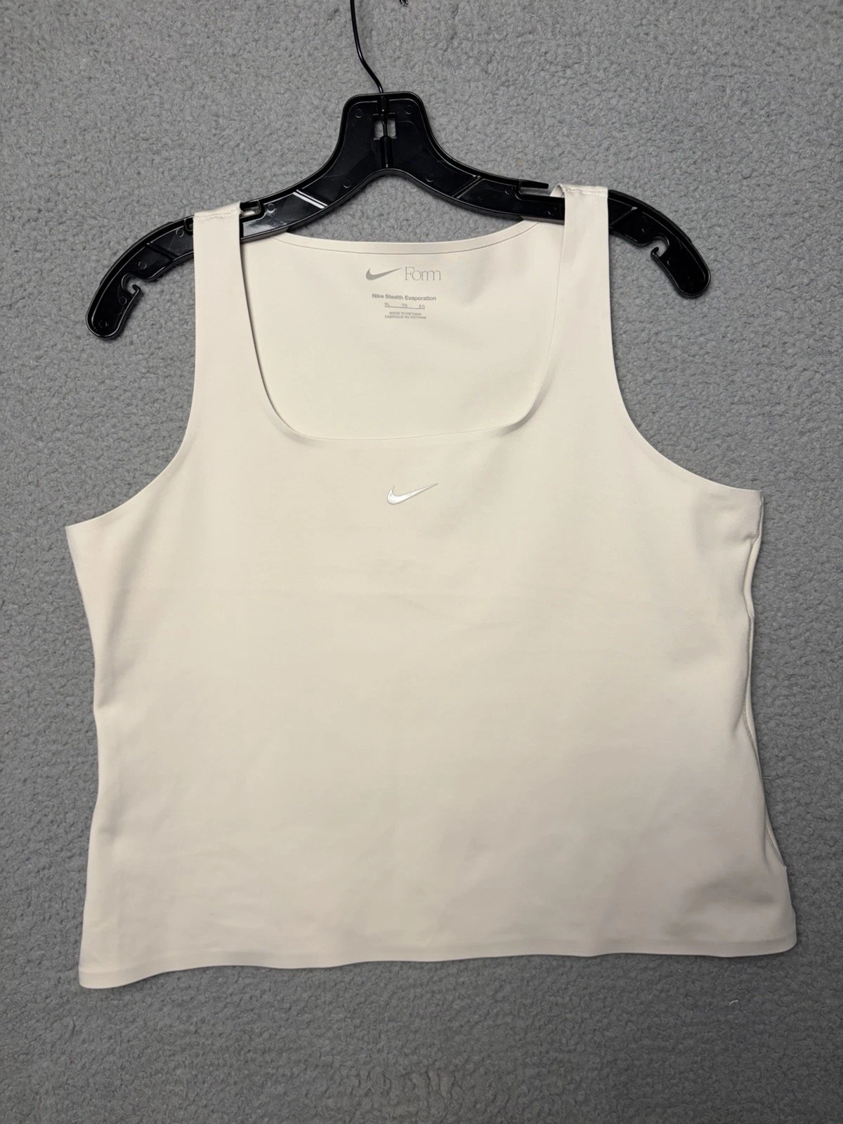 NWT Nike Form Stealth Evaporation Beige Active Tank Top Size XL