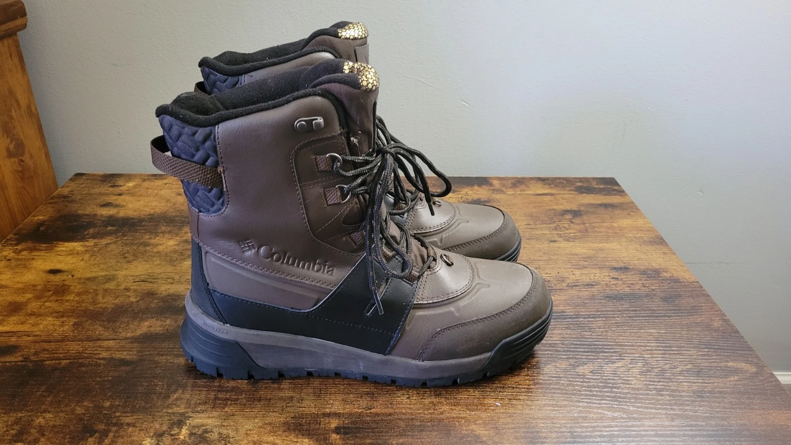 Columbia Men's Bugaboot Celsius Plus Winter Boots - size 13
