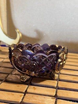 Riverside Glass Works McKee 484 Amethyst Purple & Gold Croesus Footed Berry Bowl