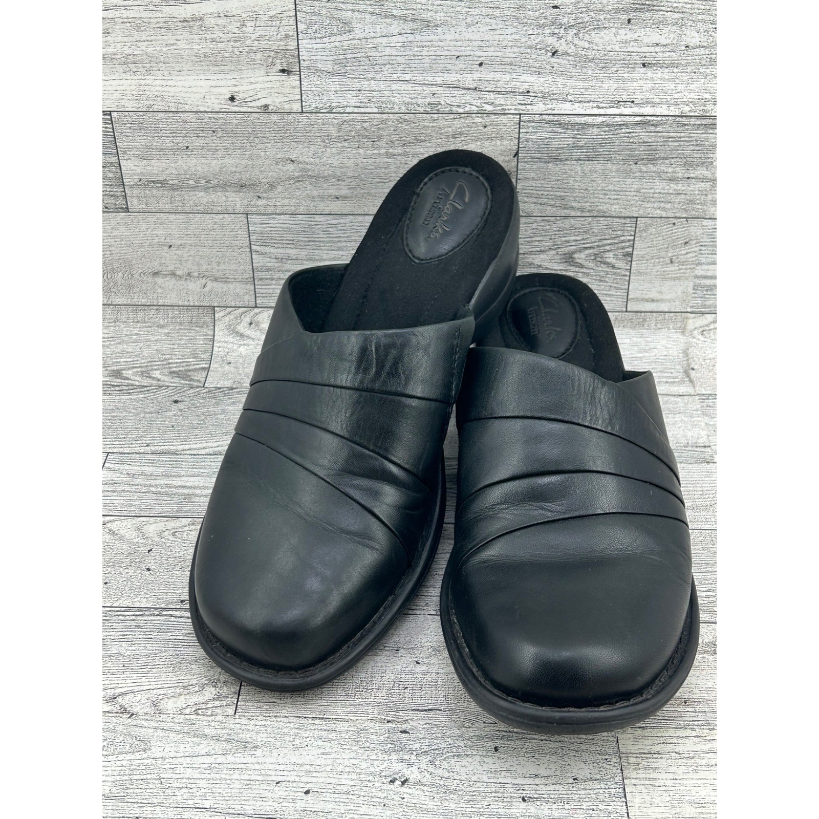 Clarks Artisan Black Leather Mule Clogs Slip On C… - image 1