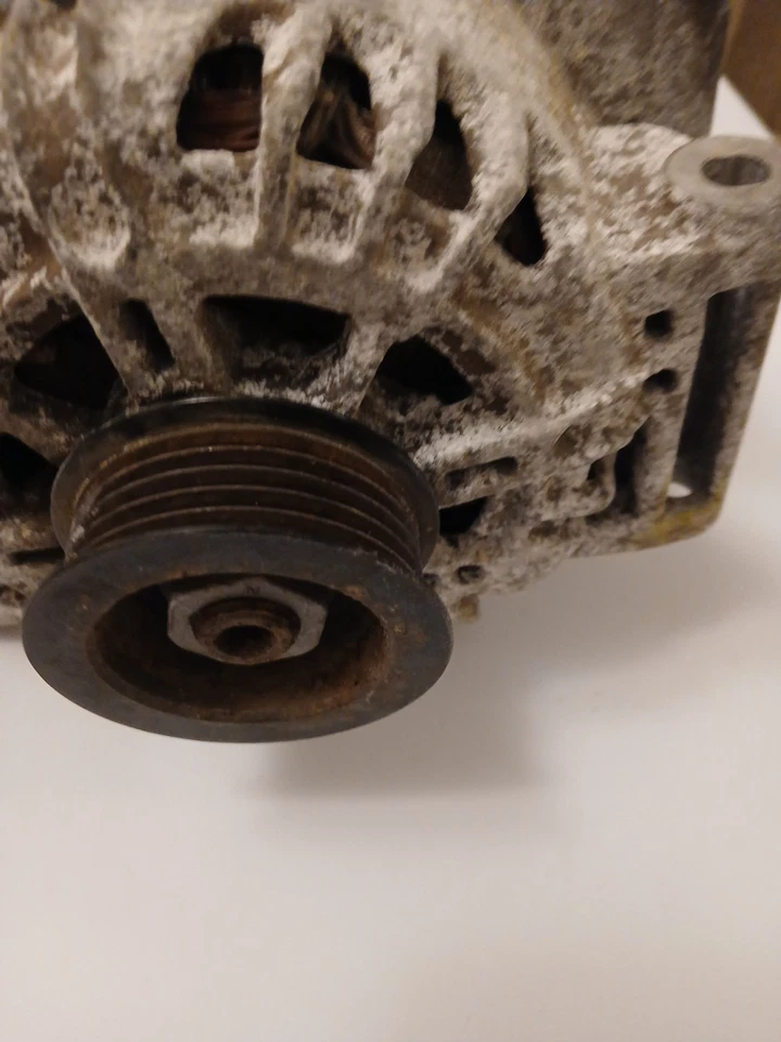 Alternador de terreno Chevy Equinox/GMC 2010-2017 P/N 13500315 genuino OEM usado Foto 4 de 4