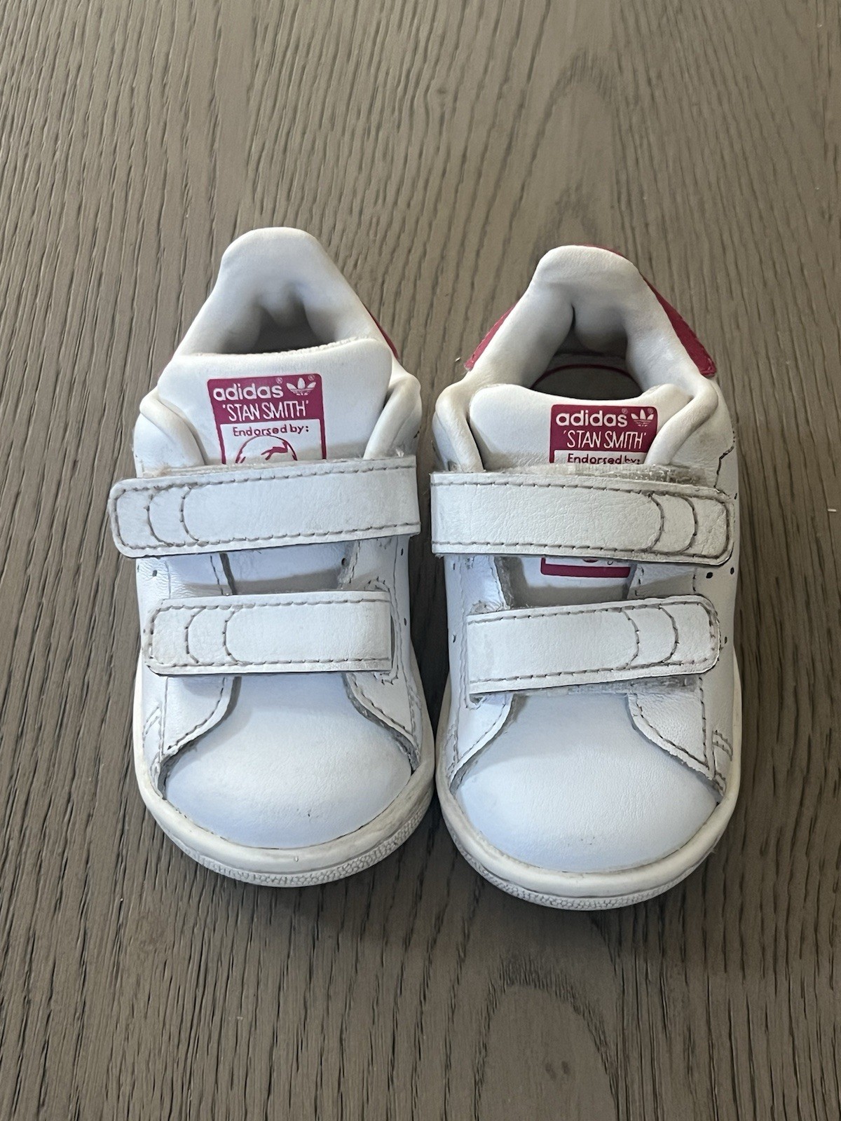 Sneakers White Size 4 4k Guc