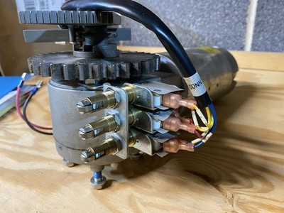 Acorn Brooks 120 Stair Lift STAIRLIFT Motor LEMAC Model 65189 for