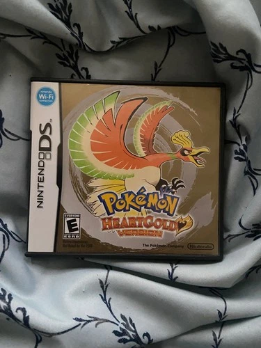 Pokemon HeartGold Version Nintendo DS 100% Complete CIB Tested Authentic