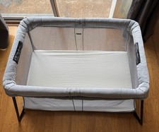 BabyBjorn Pack n Play Travel Crib Light SILVER
