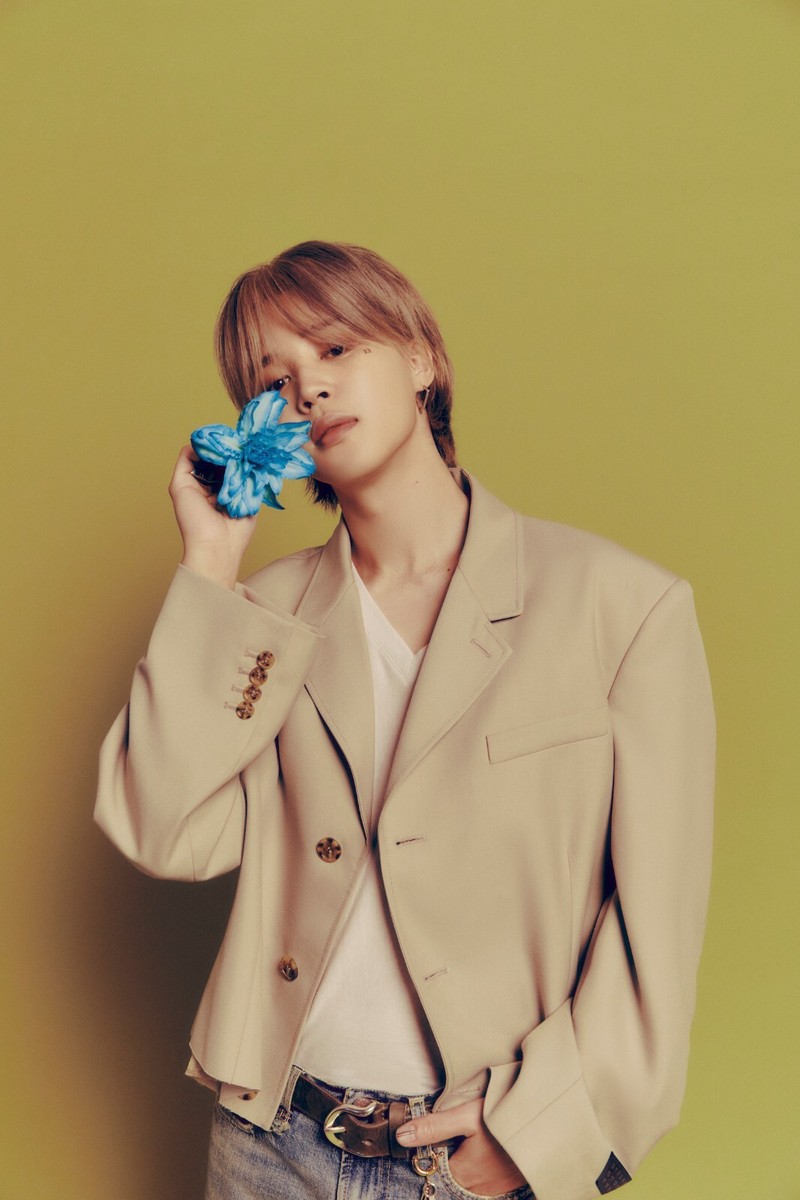 JIMIN BTS Album MUSE BLOOMING Ver CD+88p P.Book+P.Card+Sticker+F